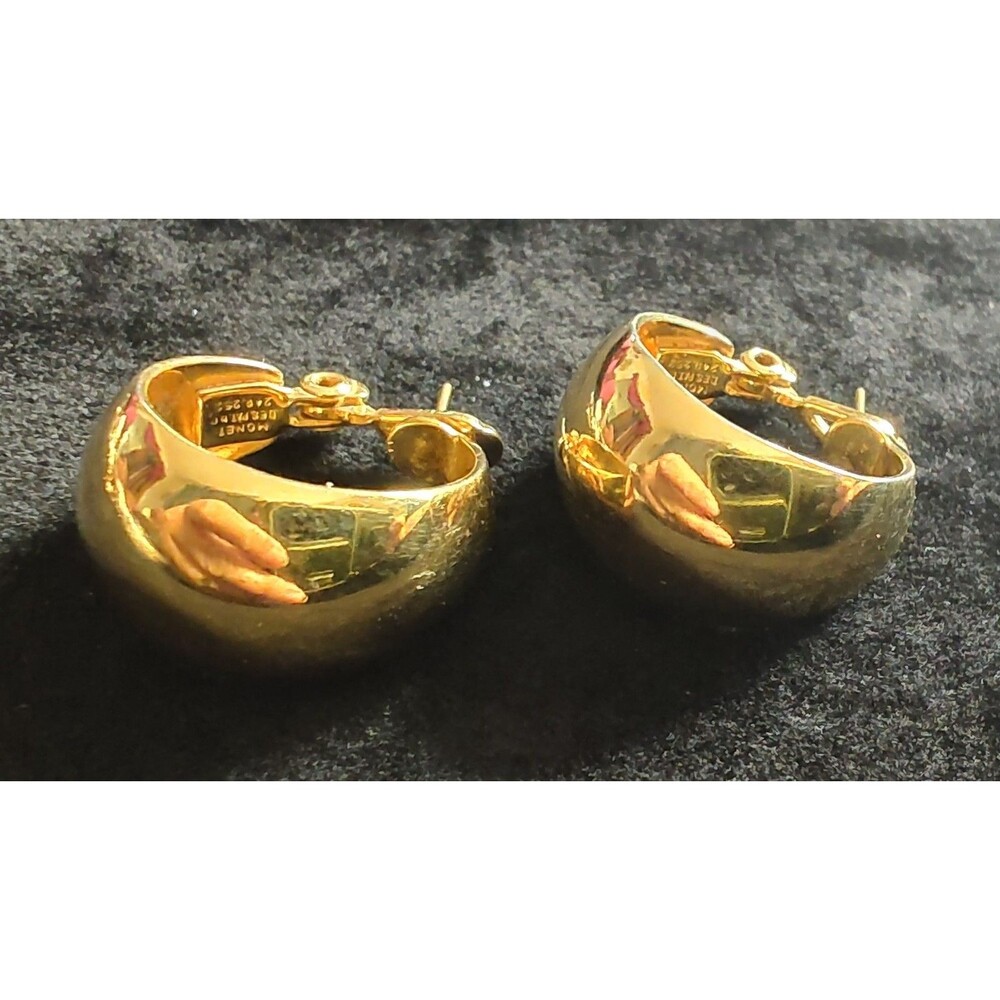 Vintage Monet Wide Gold Plated Hoop Earrings 14k Gold Posts Pierced Classic - Picture 3 of 5